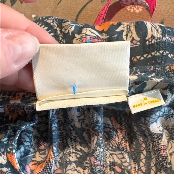 Maeve anthropolgie medium soft shirt 1783 - Picture 7 of 7